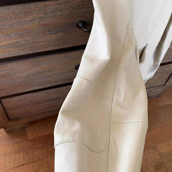 Wilson’s Leather cream motorcycle jacket. - Picture 4 of 7